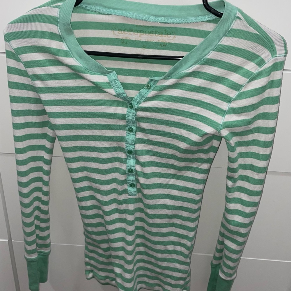 Aeropostale Stripped Thermal